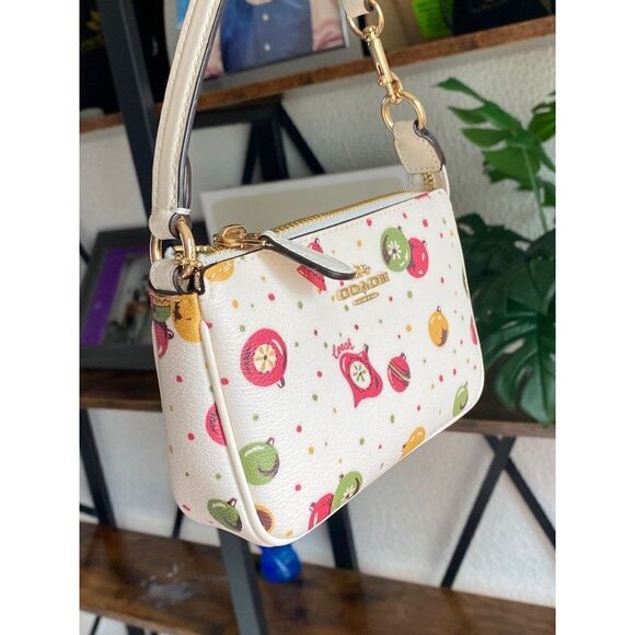 Lovely Mini Coach Designer Bag - Picture 6 of 9